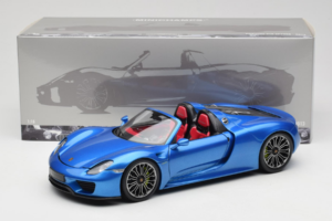 Porsche 918 Spyder Blue Metallic Minichamps 1:18 110062432 Fém – 8. kép a 8-ből