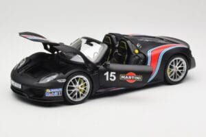 Porsche 918 Spyder Weissach Package Matt Black With Martini Stripes Minichamps 1:18 110062445 Fém – 2. kép a 8-ből
