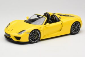 Porsche 918 Spyder Sárga Minichamps 1:18 110062434 Fém