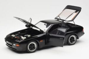 Porsche 924 Carrera GT Fekete AUTOart 1:18 78001 Fém – 2. kép a 8-ből
