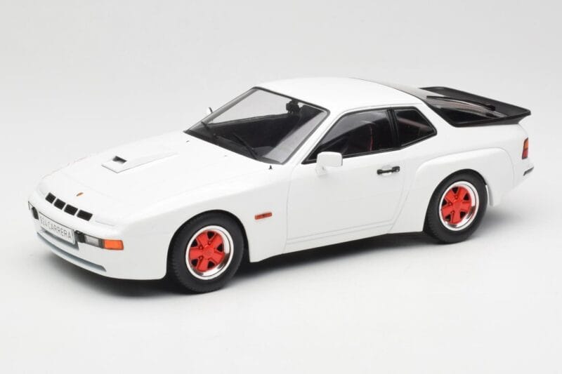 Porsche 924 Carrera GT Fehér & Piros Felnik MCG 1:18 MCG18303 Fém