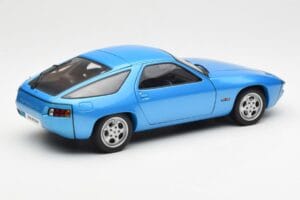 Porsche 928 Kék AUTOart 1:18 77901 Fém – 3. kép a 8-ből