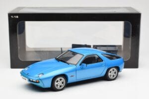 Porsche 928 Kék AUTOart 1:18 77901 Fém – 8. kép a 8-ből
