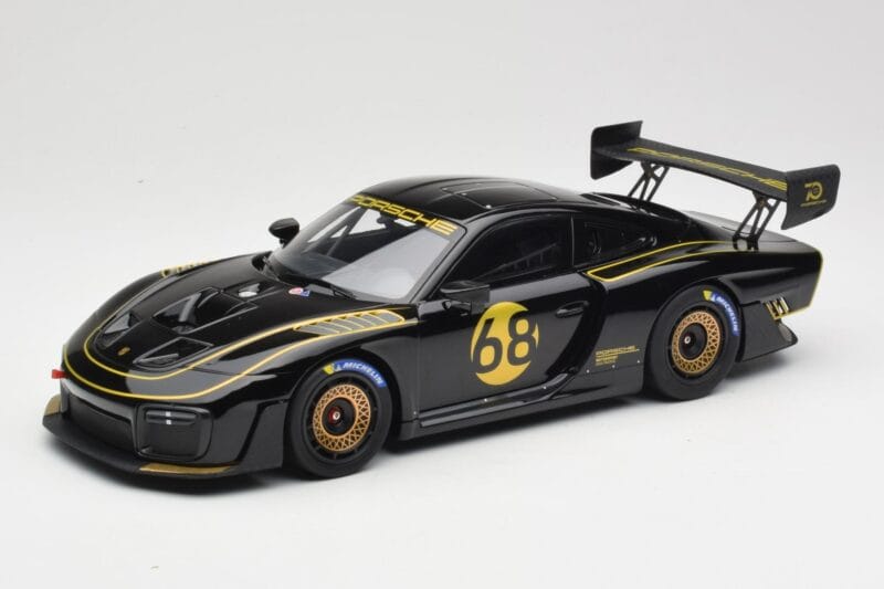Porsche 935/19 Fekete Arany Csíkokkal Minichamps 1:18 155067568 Fém