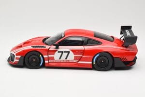 Porsche 935/19 Piros Fehér Csíkokkal Minichamps 1:18 155067577 Fém – 3. kép a 6-ből