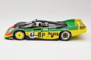 Porsche 956L BP #47 P. Henn / C. Ballot-Lena 24 Hours of Le Mans 1983 Minichamps 1:18 180836947 Fém – 4. kép a 8-ből