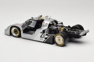 Porsche 956L #21 Rollei A. de Cadenet / C. Ballot-Lena 24 Hours of Le Mans 1984 Minichamps 1:18 183846921 Fém – 5. kép a 8-ből