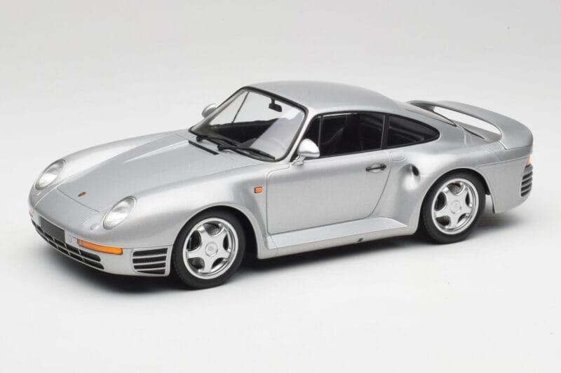 Porsche 959 Ezüst Metál Minichamps 1:18 155066201 Fém