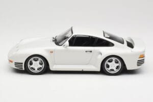 Porsche 959 White Metallic Minichamps 1:18 155066206 Fém – 3. kép a 6-ből