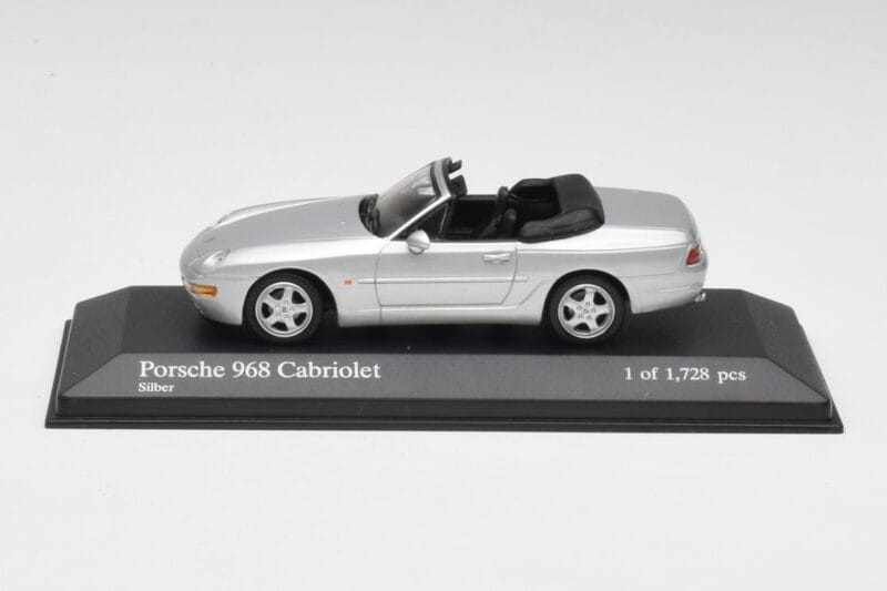 Porsche 968 Ezüst Minichamps 1:43 400062332 Fém