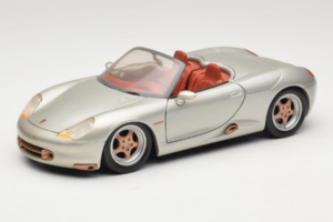 Porsche Boxster 986 Concept Ezüst Maisto 1:18 50231 Fém