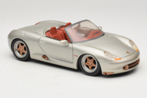 Porsche Boxster 986 Concept Ezüst Maisto 1:18 50231 Fém – 6. kép a 8-ből