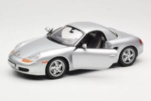 Porsche Boxster 986 Hard Top Ezüst UT Models 1:18 27854 Fém – 2. kép a 8-ből