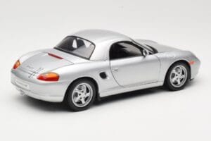 Porsche Boxster 986 Hard Top Ezüst UT Models 1:18 27854 Fém – 3. kép a 8-ből