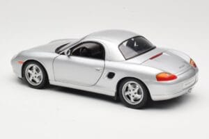 Porsche Boxster 986 Hard Top Ezüst UT Models 1:18 27854 Fém – 7. kép a 8-ből