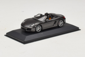 Porsche Boxster 981 S Grey Metallic Minichamps 1:43 PORSCHE005 Fém – 2. kép a 4-ből