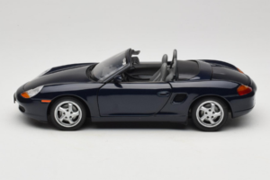 Porsche Boxster S 986 Night Blue UT Models 1:18 WAP021006 Fém – 3. kép a 7-ből