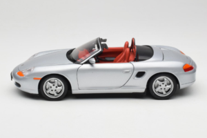 Porsche Boxster S 986 Ezüst UT Models 1:18 WAP021007 Fém – 4. kép a 8-ből