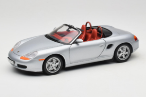 Porsche Boxster S 986 Ezüst UT Models 1:18 WAP021007 Fém