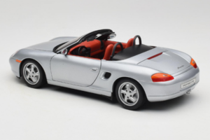 Porsche Boxster S 986 Ezüst UT Models 1:18 WAP021007 Fém – 7. kép a 8-ből