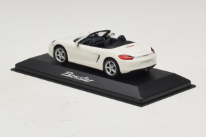 Porsche Boxster 981 Fehér Minichamps 1:43 WAP0202000D Fém – 3. kép a 5-ből