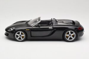 Porsche Carrera GT 980 Fekete Maisto 1:18 36622 Fém – 4. kép a 8-ből