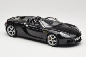 Porsche Carrera GT 980 Fekete Maisto 1:18 36622 Fém – 7. kép a 8-ből
