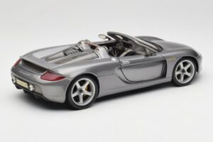 Porsche Carrera GT Szürke Metál Maisto 1:18 36622-R1 Fém – 3. kép a 8-ből