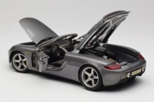 Porsche Carrera GT Szürke Metál Maisto 1:18 36622-R1 Fém – 5. kép a 8-ből