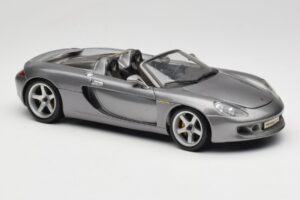 Porsche Carrera GT Szürke Metál Maisto 1:18 36622-R1 Fém – 6. kép a 8-ből