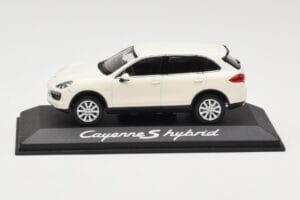Porsche Cayenne 958 S Hybrid Fehér Minichamps 1:43 WAP0200040B Fém