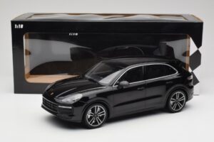 Porsche Cayenne 958 Turbo S Fekete Minichamps 1:18 155066070 Fém – 6. kép a 6-ből