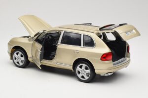 Porsche Cayenne S 955 Bézs Maisto 1:18 WAPC2100213 Fém – 5. kép a 8-ből