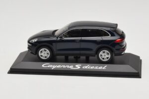 Porsche Cayenne 958 S Diesel Blue Metallic Minichamps 1:43 WAP0200080E Fém
