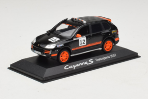 Porsche Cayenne S #12 Transsyberia 2007 Fekete Narancssárga Minichamps 1:43 WAP02000918 Fém – 2. kép a 5-ből
