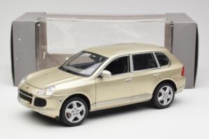 Porsche Cayenne Turbo 955 Bézs Maisto 1:18 WAP02100113 Fém – 8. kép a 8-ből