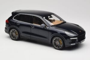 Porsche Cayenne Turbo S 958 Blue Metallic Minichamps 1:18 110064001 Fém – 6. kép a 8-ből