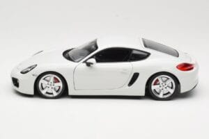 Porsche Cayman 981 Fehér Minichamps 1:18 113062221 Fém – 4. kép a 8-ből