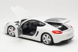 Porsche Cayman 981 Fehér Minichamps 1:18 113062221 Fém – 5. kép a 8-ből