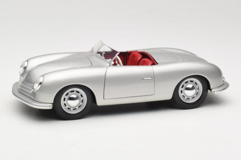 Porsche No. 1 Typ 356 Roadster Ezüst Maisto 1:18 50324 Fém