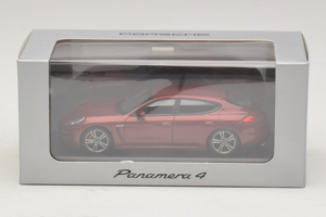 Porsche Panamera 970 4 Red Metallic Minichamps 1:43 WAP0201250E Fém – 5. kép a 5-ből