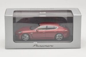 Porsche Panamera 970 Red Metallic Minichamps 1:43 WAP0200119 Fém – 4. kép a 4-ből
