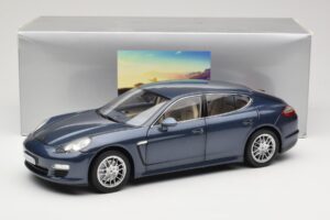 Porsche Panamera 970 S Kék Minichamps 1:18 WAP02100119 Fém – 8. kép a 8-ből