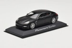 Porsche Panamera 970 Turbo Matt Black Minichamps 1:43 WAP0200270C Fém – 2. kép a 4-ből