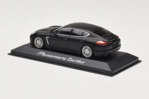 Porsche Panamera 970 Turbo Matt Black Minichamps 1:43 WAP0200270C Fém – 3. kép a 4-ből