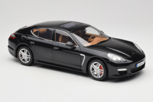 Porsche Panamera 970 Turbo Basalt Black Norev 1:18 WAP02100319 Fém – 6. kép a 8-ből