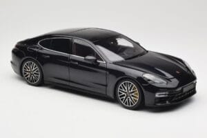 Porsche Panamera 971 Turbo S Kék Metallic Minichamps 1:18 113061075 Fém – 6. kép a 8-ből