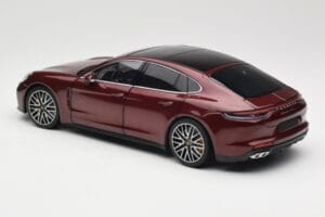 Porsche Panamera 971 Turbo S Piros Metallic Minichamps 1:18 113061077 Fém – 7. kép a 8-ből