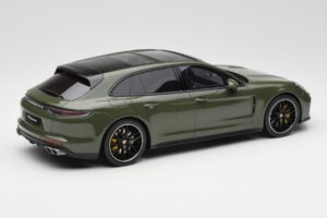 Porsche Panamera Turbo S 971 Sport Turismo Zöld GT Spirit 1:18 GT447 Gyanta – 2. kép a 6-ből