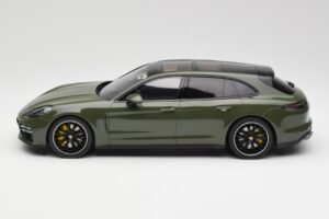 Porsche Panamera Turbo S 971 Sport Turismo Zöld GT Spirit 1:18 GT447 Gyanta – 3. kép a 6-ből